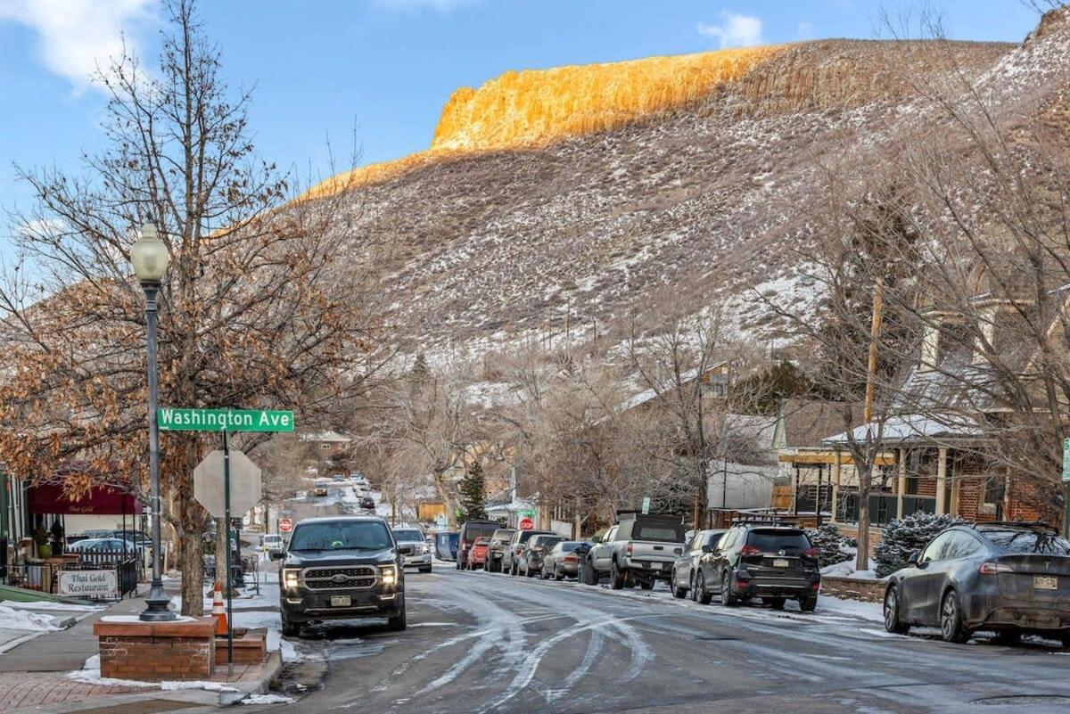 Avenue Hotel Downtown Golden Gold Miners Suite Exterior foto